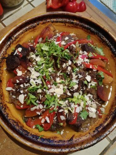 Tajine à l'agneau et abricot